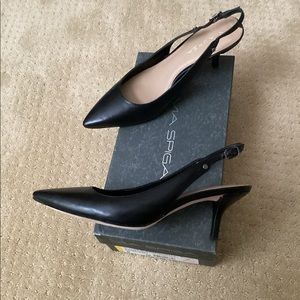 Via Spiga black dress sling-back pumps.